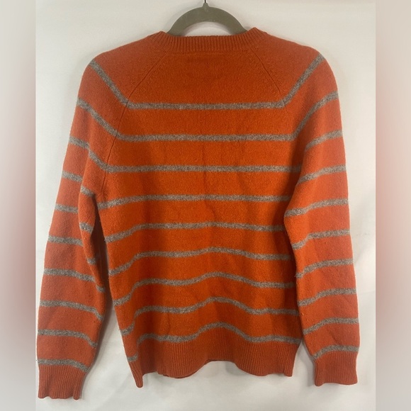 EXPRESS 100% wool sweater. Preppy style with orange and gray stripes. Size Lg - Picture 3 of 4
